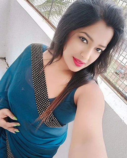 Indian massage centre therapist